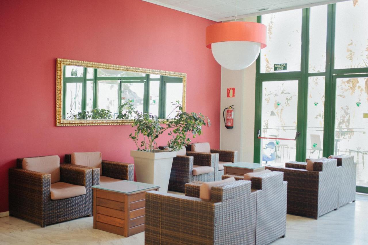 Festival Village Apartments Salou Esterno foto