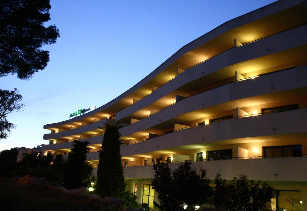 Festival Village Apartments Salou Esterno foto